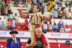 Puerta grande de Juan Ortega en Aguascalientes