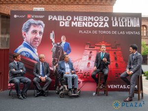 Hermoso de Mendoza, homenajeado en Las Ventas