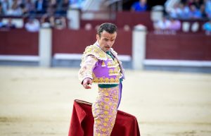 La terna por encima de los toros de José Escolar en Madrid