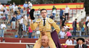 Molina sale a hombros en Alalpardo