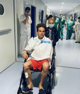Gonzalo Caballero, con fractura de húmero y de costillas
