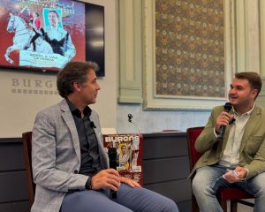 Pablo Hermoso de Mendoza con la afición burgalesa