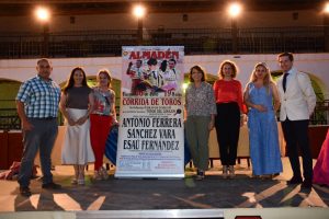 Almadén ya tiene cartel para su Feria Taurina