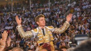 Borja Jiménez se presenta en Nazaré