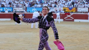 Solitaria oreja para Ginés Marín en Mont de Marsan