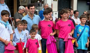 Tomás Rufo, profesor de lujo para los niños en Santander