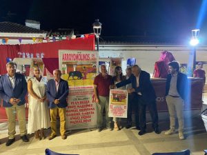 Novillada para seis espadas en Arroyomolinos de León