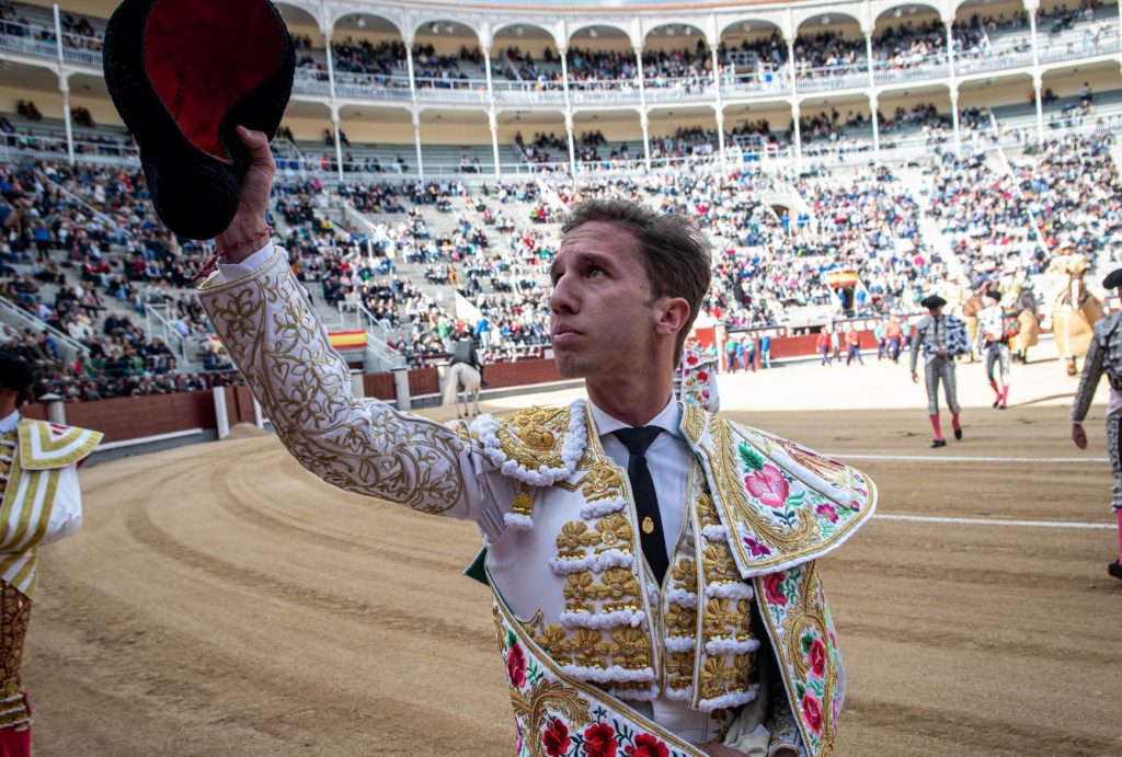 Calerito por Ángel Téllez en Bayona