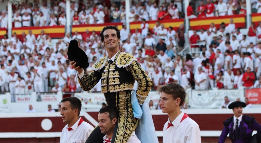 Puerta grande de Morenito de Aranda en Dax