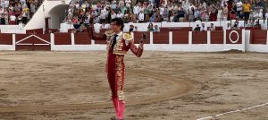 Cinco orejas para Curro Díaz en Linares