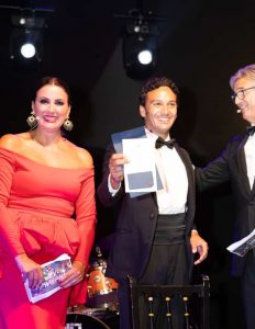 La Tauromaquia estuvo presente en la cena de gala benéfica de Marbella