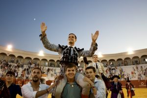 Triunfal corrida en San Roque