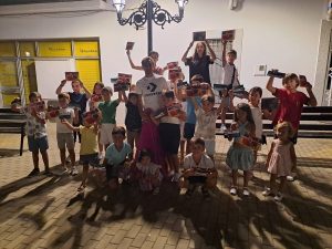 García Corbacho invita a los niños de su pueblo a los toros