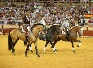 Orejas para Andy Cartagena y Diego Ventura en El Puerto