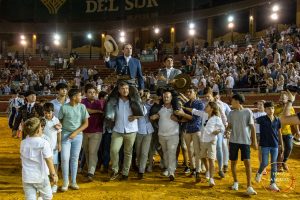 Diego Ventura y Andrés Romero cierran por la 'Puerta Grande' unas Colombinas para la historia