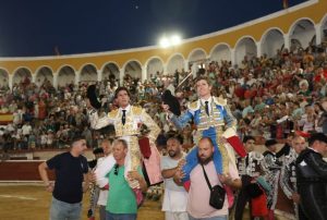Exitosa alternativa de Alejandro Peñaranda en Tarazona de la Mancha