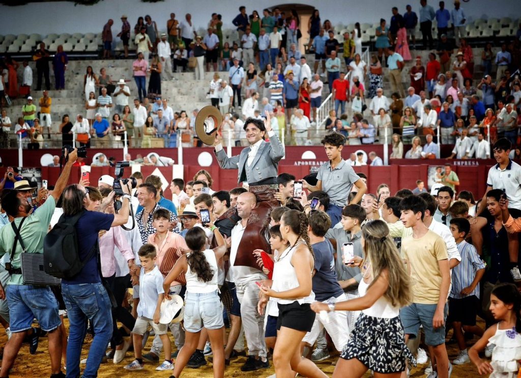 Cuatro orejas para Diego Ventura en Málaga