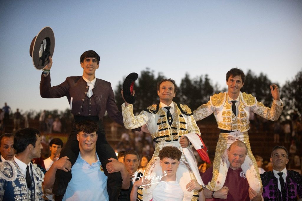 Fuenlabrada vive una gran tarde de toros