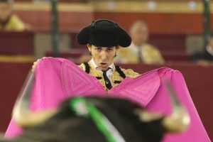 Miguel Andrades corta una oreja en Zaragoza