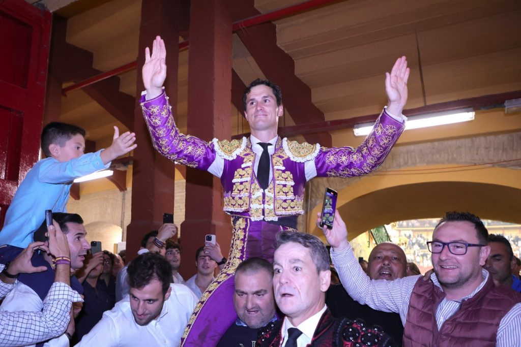 La Diputación de Zaragoza falla los premios de la Feria del Pilar