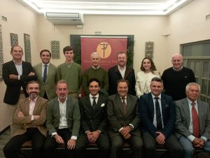 Oliva Soto es distinguido en Sevilla