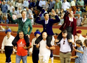 Triunfo de los rejoneadores en Palos de la Frontera