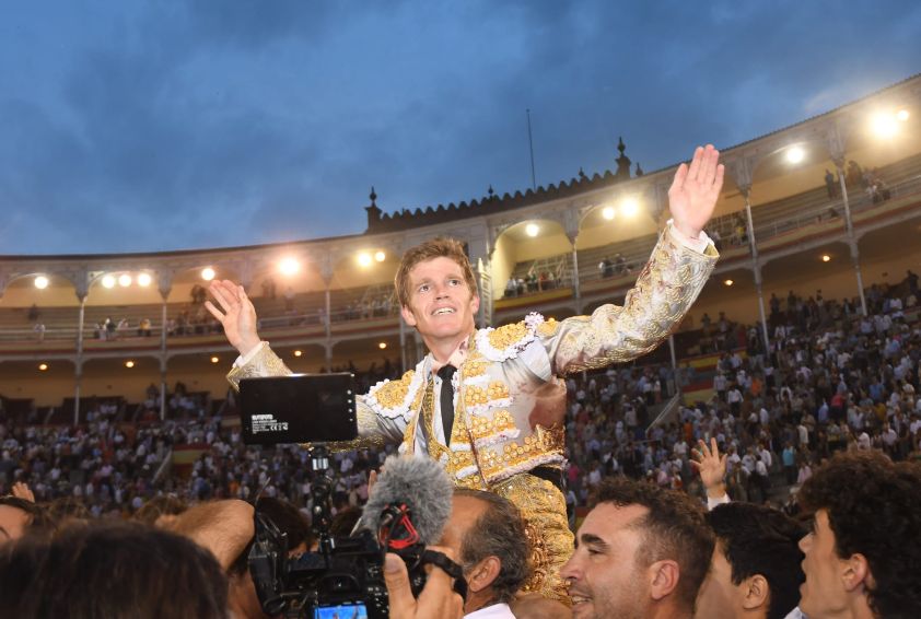 Borja Jiménez, Premio "León de Oro" 2024