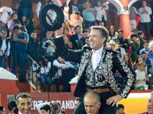 Puerta grande de Pablo Hermoso de Mendoza en Tlaxcala