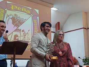 Arévalo entrega los trofeos de la Feria de San Victorino