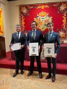 Dávila Miura y Javier Zulueta, galardonados en Sevilla