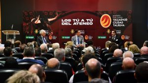 Juan José Padilla y Adolfo Suárez, 'triunfan' en Valladolid