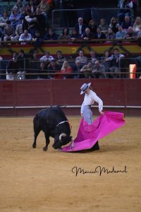 Madrid torea por Valencia y triunfa a lo grande