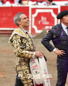 Luis Bolívar y Daniel Luque salen a hombros en Manizales