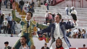 Doble puerta grande en Juchipila