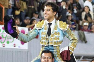 Indulto de Leo Valadez en Moroleón