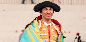 Triunfo de César Ruiz en la primera novillada de Aguascalientes