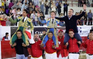 Gran tarde de Borja Jiménez y Leo Valadez en León