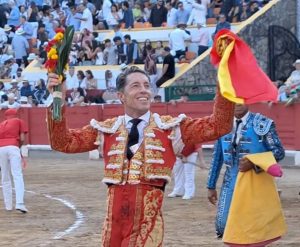 Indulto de Manuel Escribano en la última de San Cristóbal