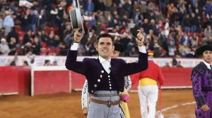 Oreja para Guillermo Hermoso en La México