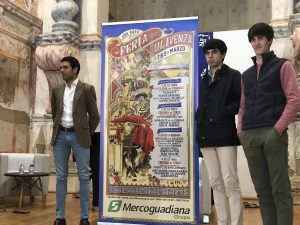 Acto promocional de la Feria de Olivenza con Emilio de Justo