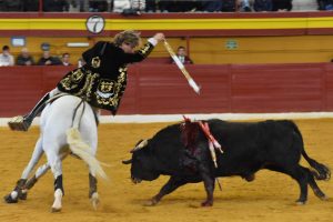 Triple puerta grande en Atarfe