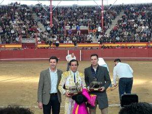Gran faena y puerta grande de Emilio de Justo en Valdemorillo