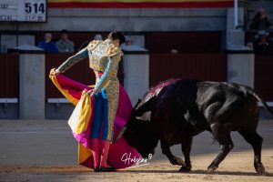 Ovación para Mariscal Ruiz, herido grave, en Madrid