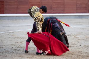 Ovación para Mariscal Ruiz, herido grave, en Madrid