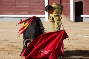 Ovación para Mariscal Ruiz, herido grave, en Madrid