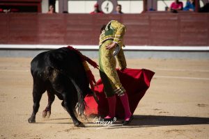 Ovación para Mariscal Ruiz, herido grave en Madrid