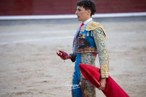Ovación para Mariscal Ruiz, herido grave, en Madrid