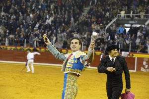 Triple salida a hombros en Illescas