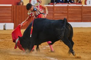 Toreo caro en la clasificatoria de Marbella