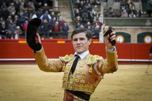 A oreja por coleta en la novillada de Valencia